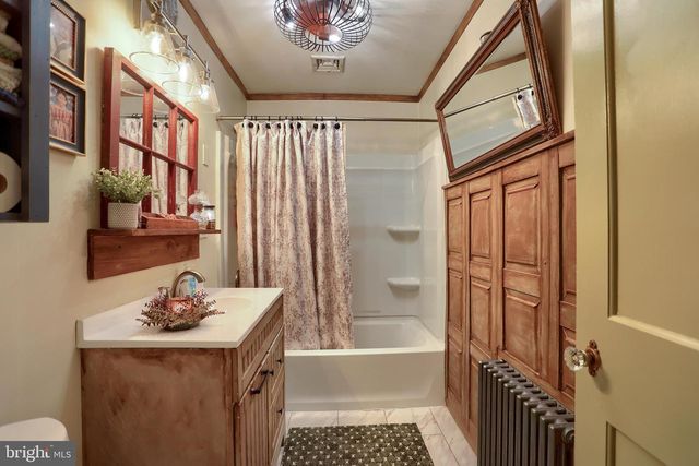 118 ELIZABETH ST, Millersville, PA 17551