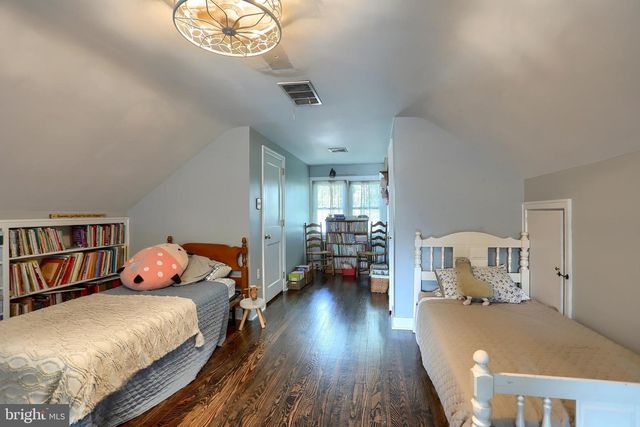 118 ELIZABETH ST, Millersville, PA 17551