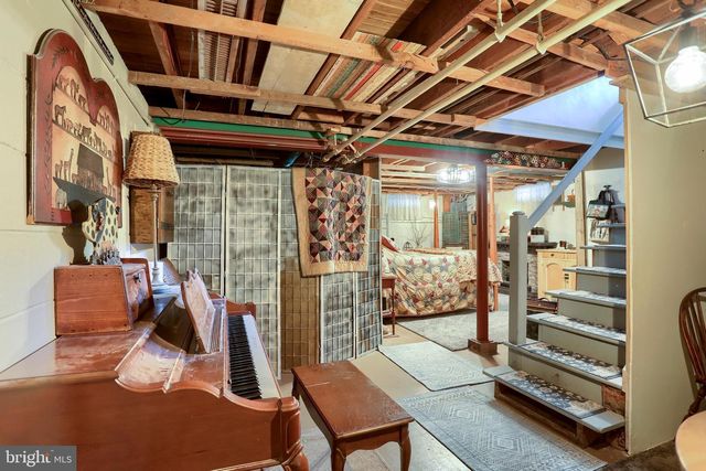 118 ELIZABETH ST, Millersville, PA 17551
