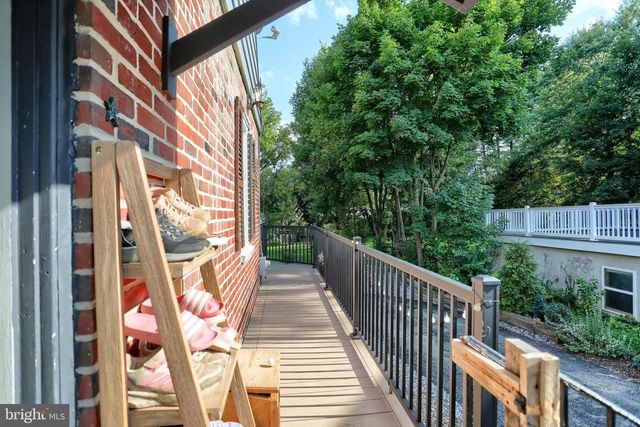 118 ELIZABETH ST, Millersville, PA 17551