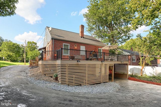 118 ELIZABETH ST, Millersville, PA 17551