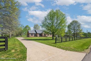 138 Noland Pike, Simpsonville, KY 40067
