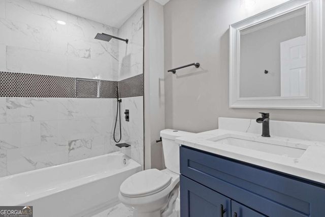 798 Brownlee Lane, Lawrenceville, GA 30044