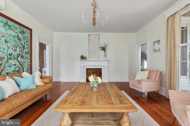 2239 SIXTH ST, Middletown, VA 22645