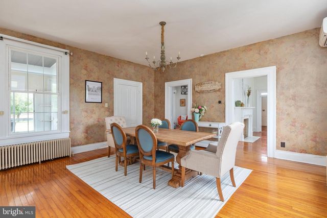 2239 SIXTH ST, Middletown, VA 22645