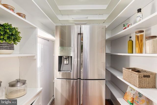 2239 SIXTH ST, Middletown, VA 22645