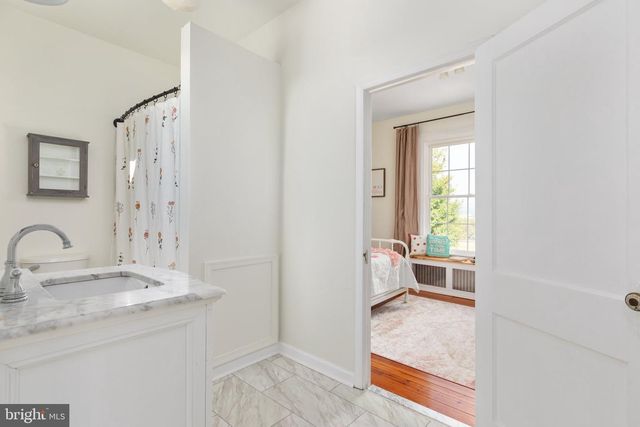 2239 SIXTH ST, Middletown, VA 22645