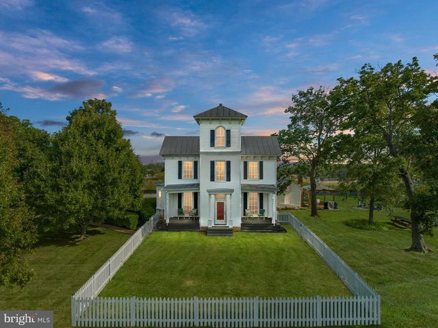 2239 SIXTH ST, Middletown, VA 22645