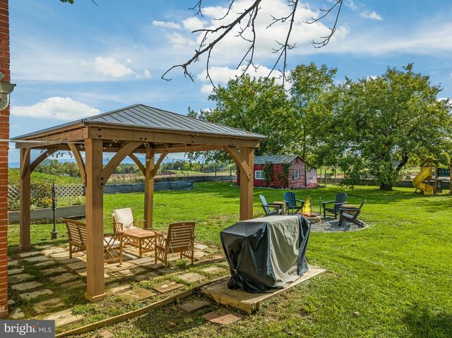 2239 SIXTH ST, Middletown, VA 22645