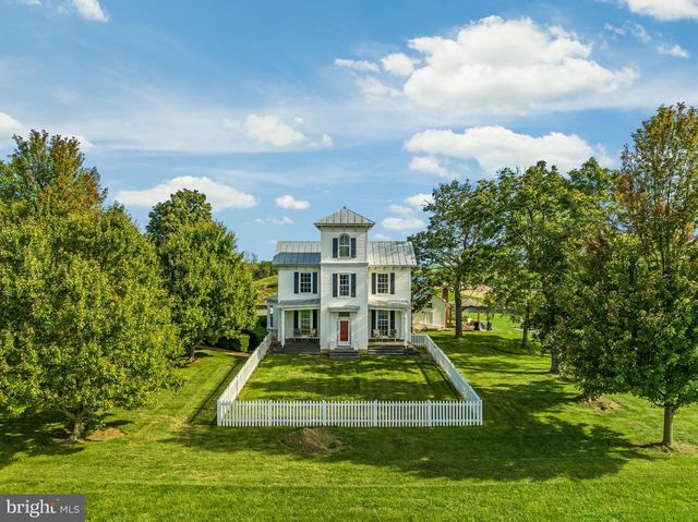 2239 SIXTH ST, Middletown, VA 22645