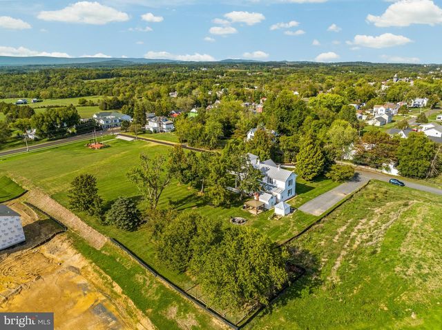 2239 SIXTH ST, Middletown, VA 22645