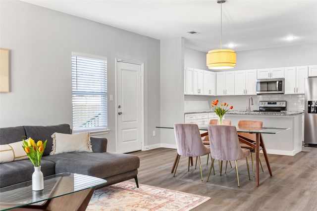 3906 Hancock Street, Dallas, TX 75210