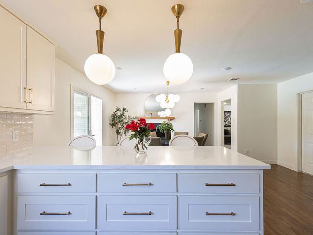 4805 Hildring Drive E, Fort Worth, TX 76109