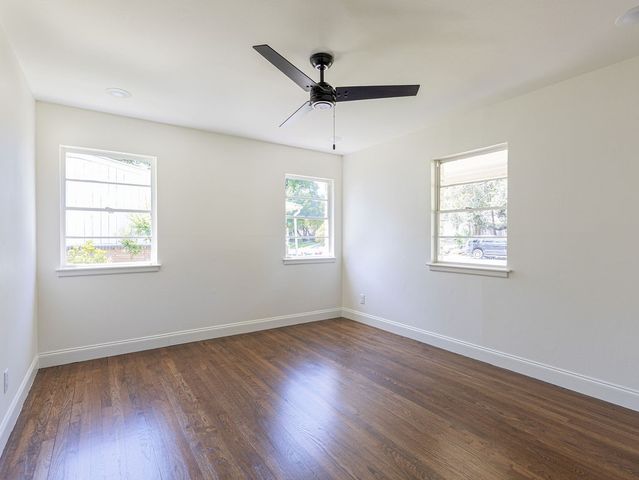4805 Hildring Drive E, Fort Worth, TX 76109