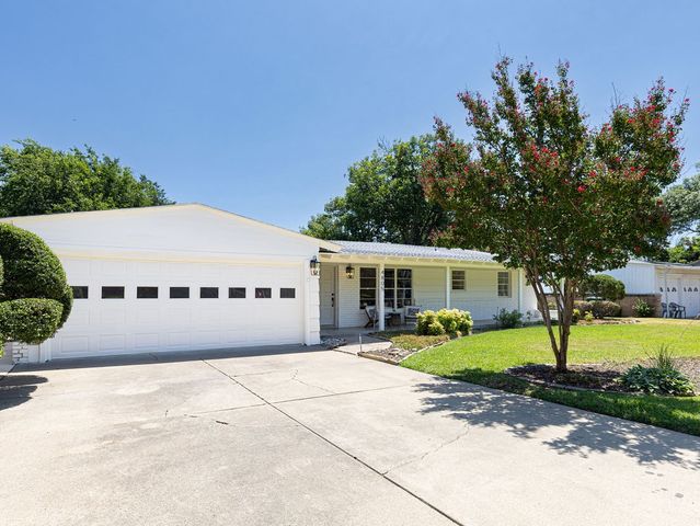 4805 Hildring Drive E, Fort Worth, TX 76109