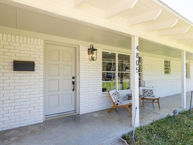 4805 Hildring Drive E, Fort Worth, TX 76109