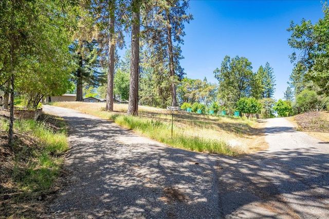 1115 Pine Vista Ln, Meadow Vista, CA 95722