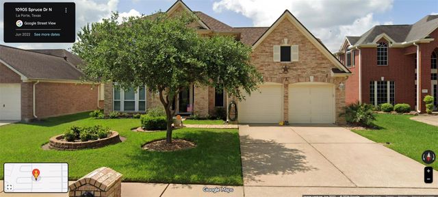 10904 Spruce Drive N, La Porte, TX 77571