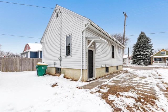 609 12TH AVENUE, Green Bay, WI 54303