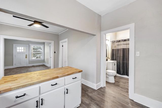 609 12TH AVENUE, Green Bay, WI 54303