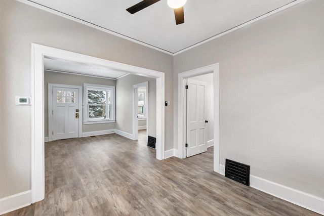 609 12TH AVENUE, Green Bay, WI 54303