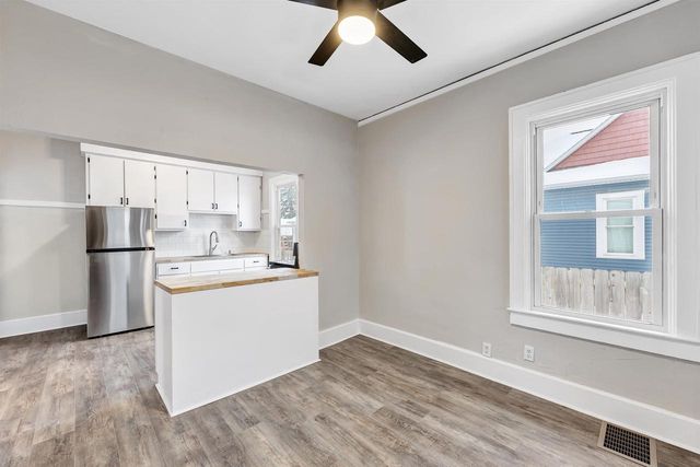 609 12TH AVENUE, Green Bay, WI 54303