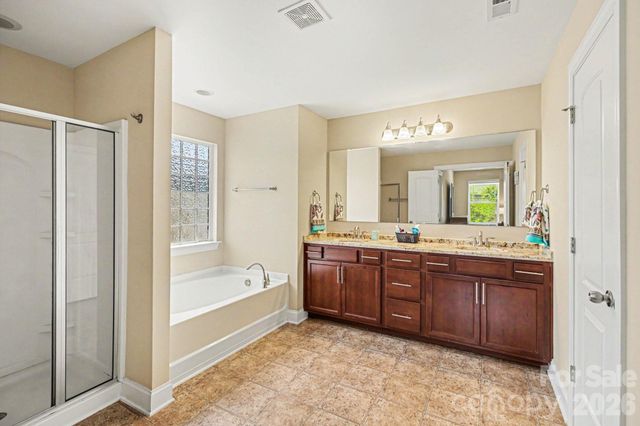 2506 Copperleaf Court, High Point, NC 27265