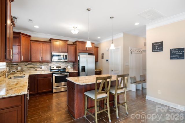 2506 Copperleaf Court, High Point, NC 27265