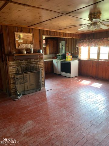 3103 10th Road, Monroe, MI 48162