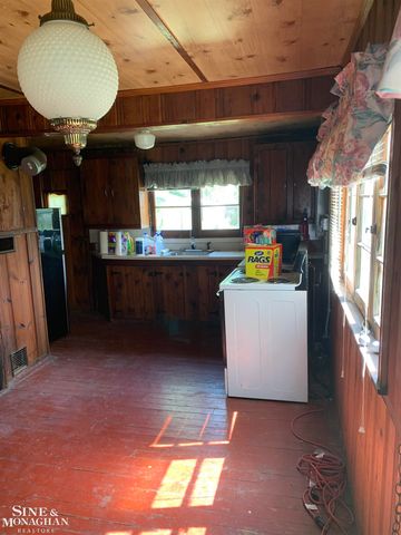 3103 10th Road, Monroe, MI 48162