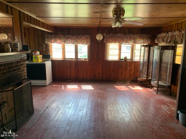 3103 10th Road, Monroe, MI 48162