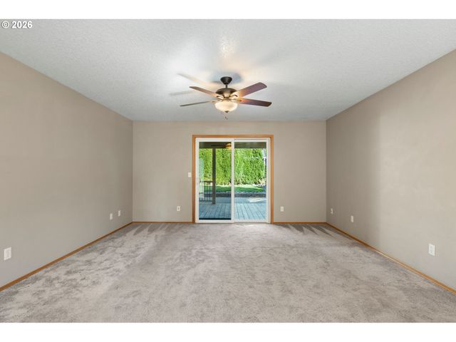 2535 12th Ave, Forest Grove, OR 97116