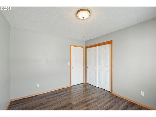 2535 12th Ave, Forest Grove, OR 97116