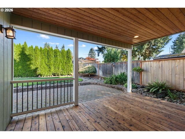 2535 12th Ave, Forest Grove, OR 97116