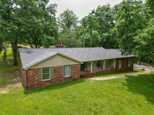 1094B Center Point Rd, Hendersonville, TN 37075