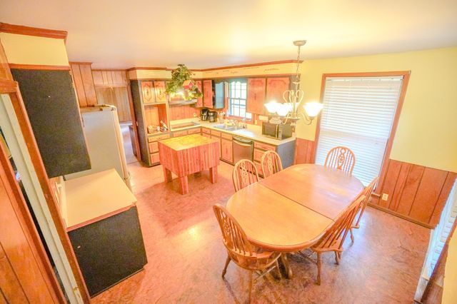 1094B Center Point Rd, Hendersonville, TN 37075
