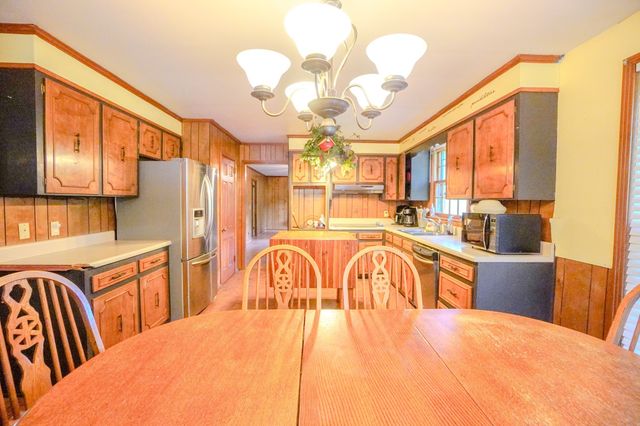 1094B Center Point Rd, Hendersonville, TN 37075