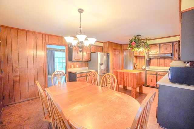 1094B Center Point Rd, Hendersonville, TN 37075