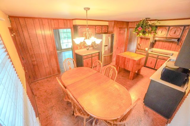 1094B Center Point Rd, Hendersonville, TN 37075