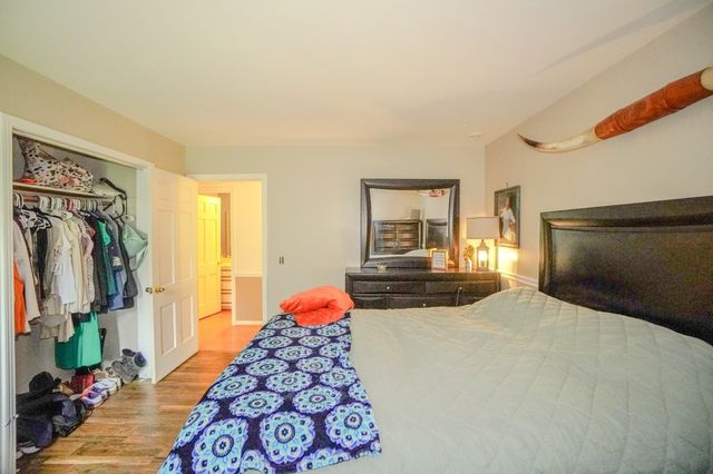 1094B Center Point Rd, Hendersonville, TN 37075