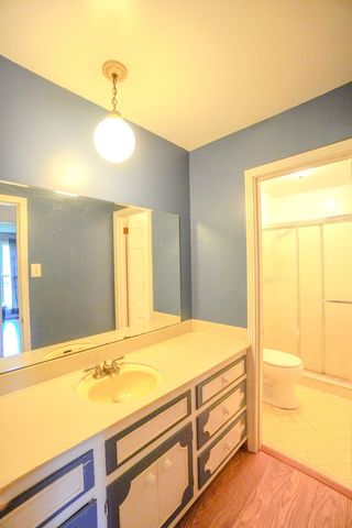 1094B Center Point Rd, Hendersonville, TN 37075