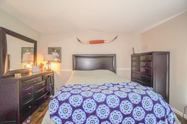 1094B Center Point Rd, Hendersonville, TN 37075