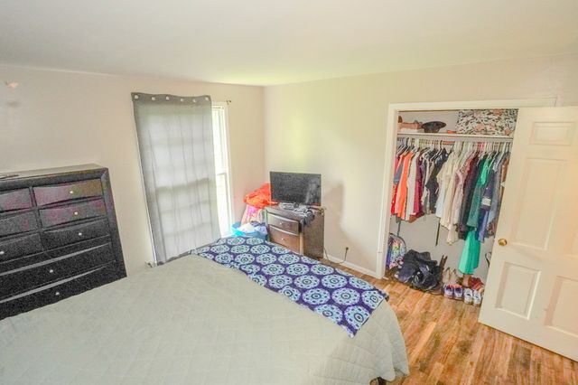 1094B Center Point Rd, Hendersonville, TN 37075