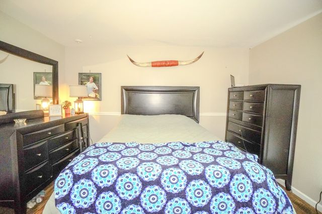 1094B Center Point Rd, Hendersonville, TN 37075