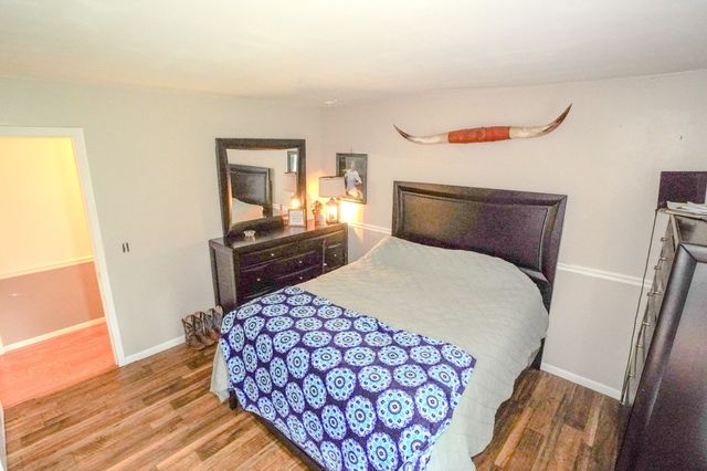 1094B Center Point Rd, Hendersonville, TN 37075