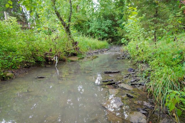 1094B Center Point Rd, Hendersonville, TN 37075