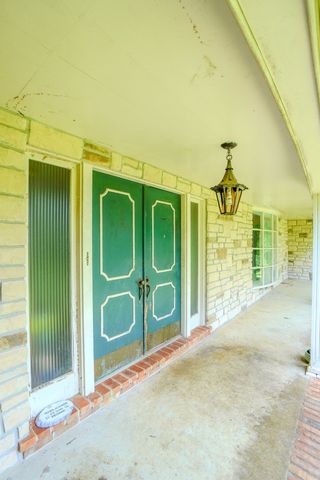 1094B Center Point Rd, Hendersonville, TN 37075