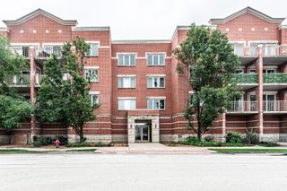 9864 W LELAND Avenue 311, Schiller Park, IL 60176