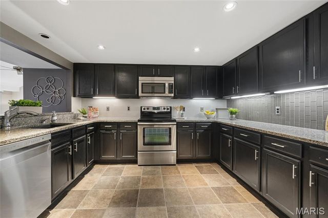 1010 Thoreau Court 310, St Louis, MO 63146