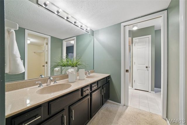 1010 Thoreau Court 310, St Louis, MO 63146